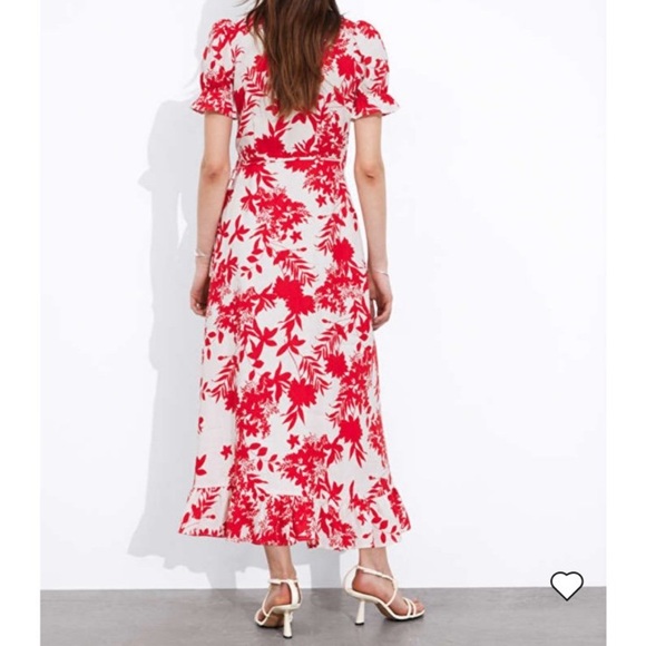 & other stories linen midi wrap dress - Picture 3 of 5